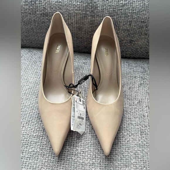 BRAND NEW ZARA LEATHER HEELS 38 with tag on (no box )! - Picture 12 of 12